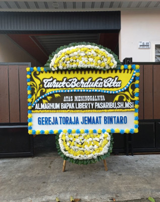 Papan Bunga Duka di Nias Utara