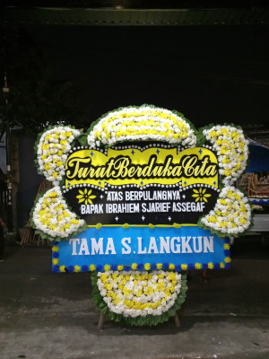 Papan Bunga Duka di Nias Utara